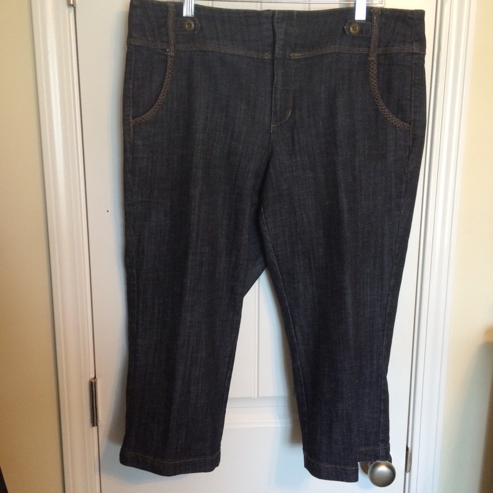Crop denim